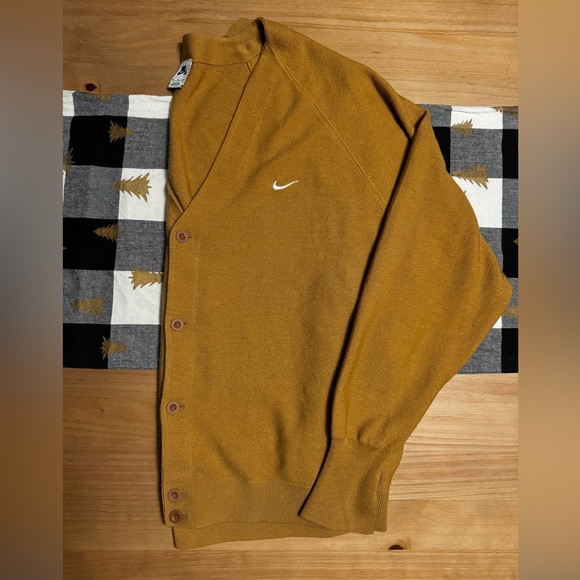 NIKE | Cardigan - Picture 1 of 3